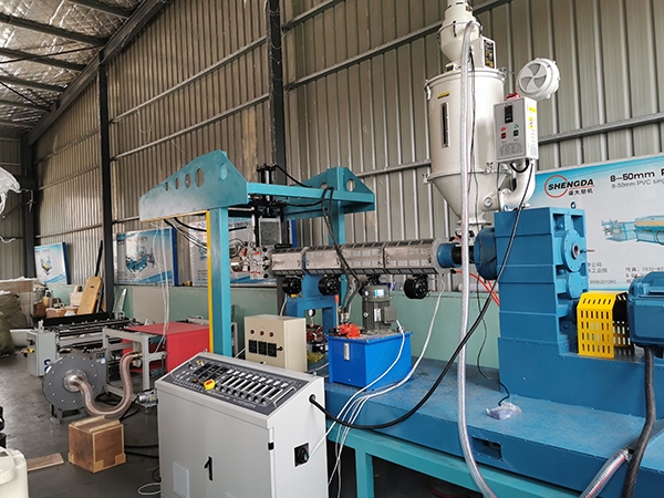 熔噴布生產設備應該如何選擇？