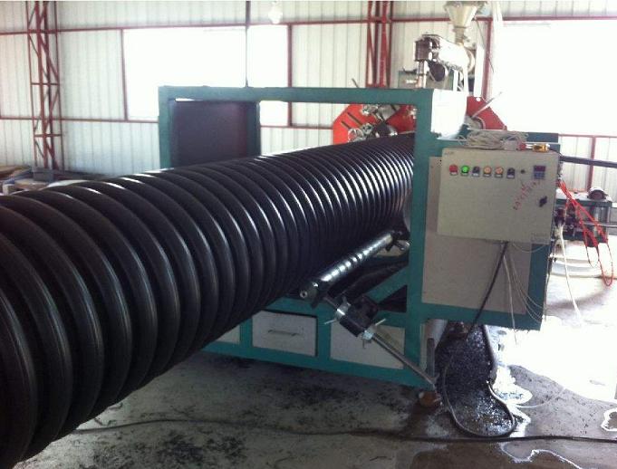 香蕉爱视频免费