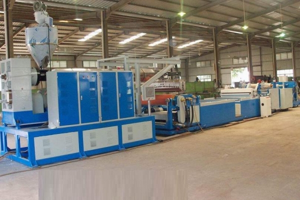 香蕉爱视频免费