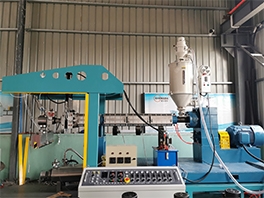 香蕉爱视频免费